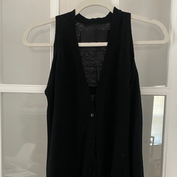 Yoga Azrouël Black Button-Down Cashmere Cardigan Sweater (with shoulder cutouts) - Picture 4 of 8